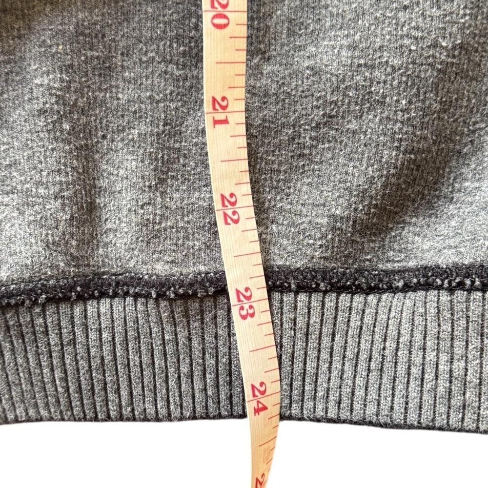 Tommy Bahama Reversible Sweater Mens L Long Sleeve Pullover gray and Black - Picture 8 of 9